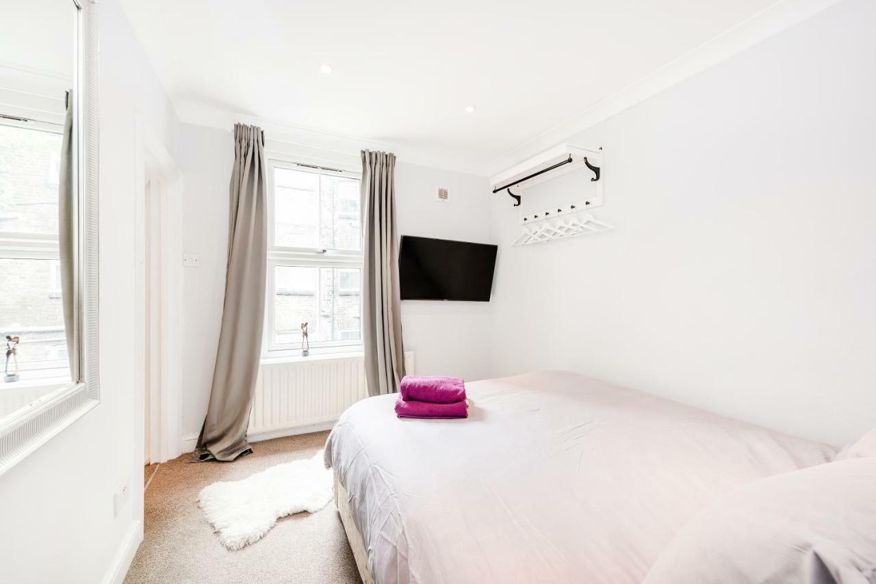Ai Deluxe Apartments Лондон Экстерьер фото